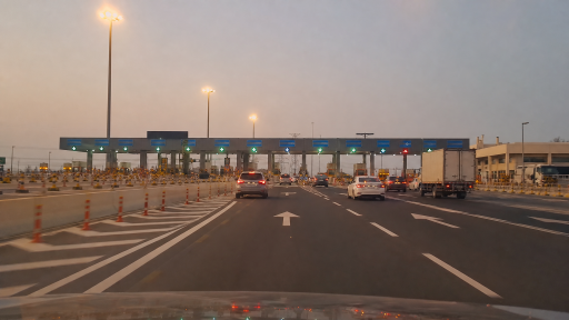 Twilight toll plaza preview